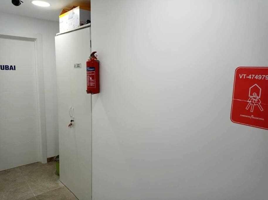 Apartamentos Full Equipped Elche Eksteriør bilde