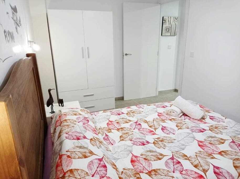 Apartamentos Full Equipped Elche Eksteriør bilde