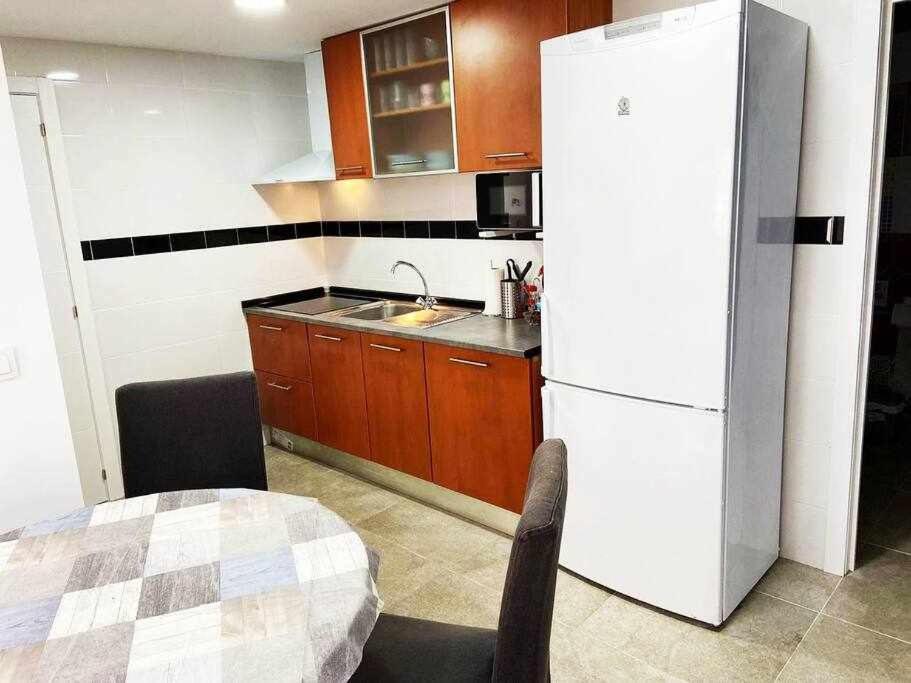 Apartamentos Full Equipped Elche Eksteriør bilde